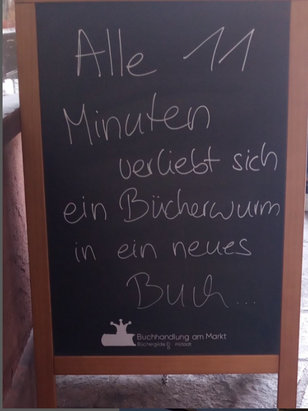 Schild an der Buchhandlung.png