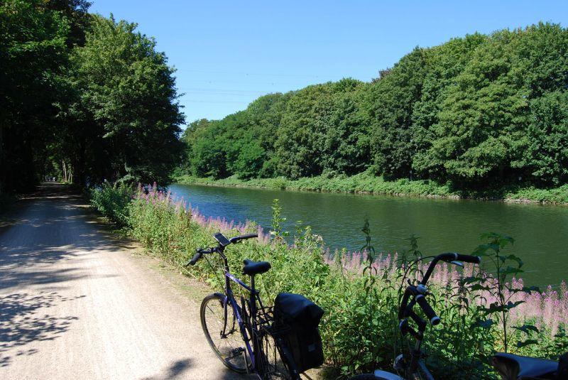 4_Rhein-Herne-Kanal.jpg