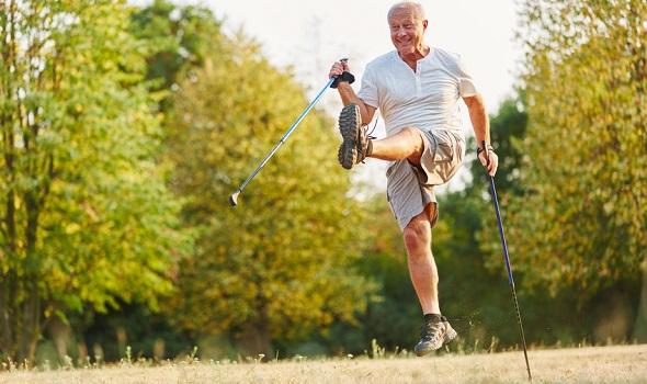 Fotolia_Sport_Senior_Jogging_137124380_S_Robert-Kneschke.jpg