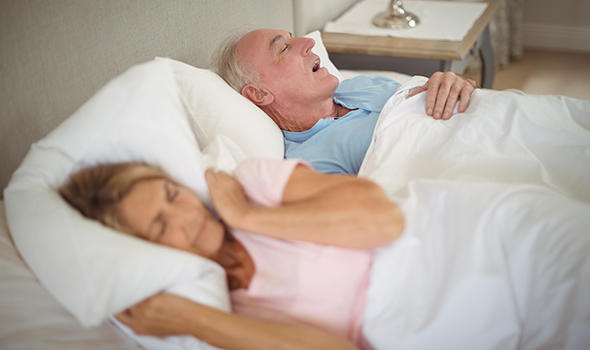 Freepik_senior-couple-sleeping-bed_wavebreakmedia_micro.jpg