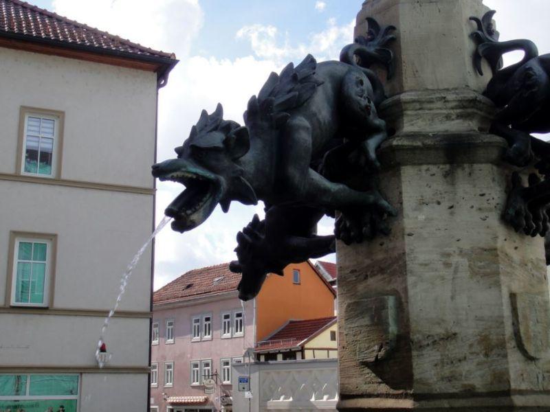 Brunnen.JPG