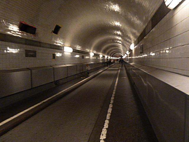 3tunnel-ab.JPG