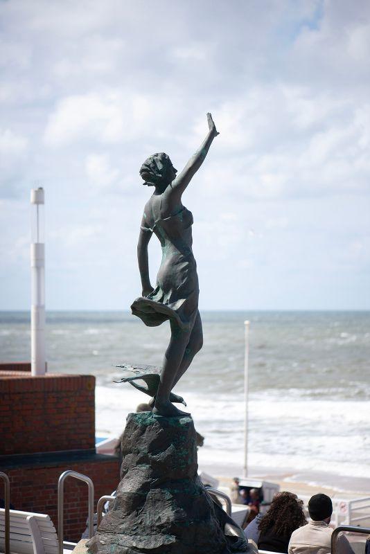 Skulptur auf Sylt   (2).jpg