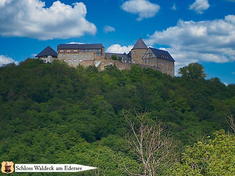 Schloss Waldeck am Edersee.jpg