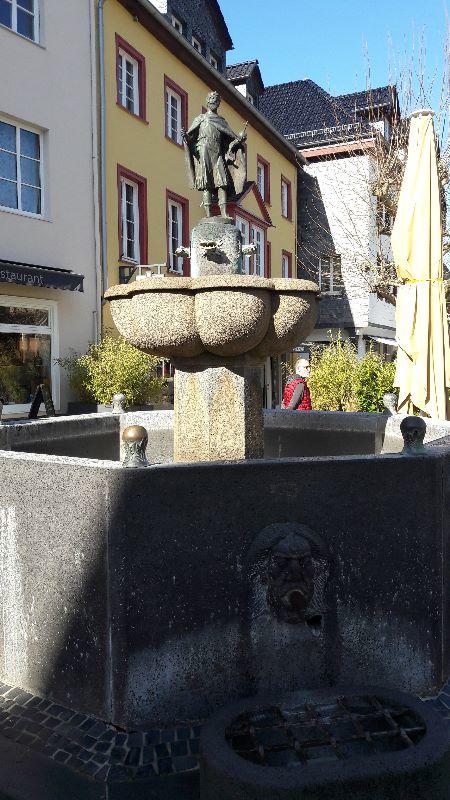 20190321_145131 Zwentibold-Brunnen.jpg