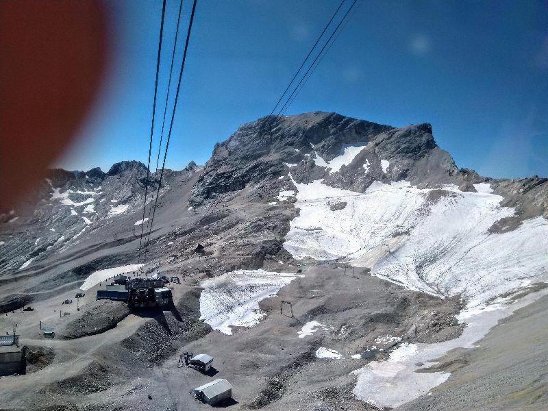 Gletcherbahn Blick z.Plateau.jpg