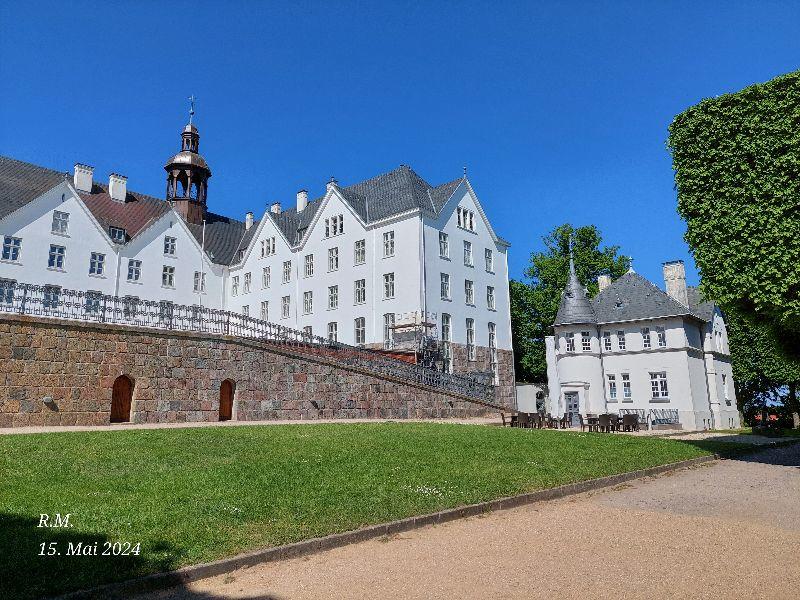 Schloss1.jpg