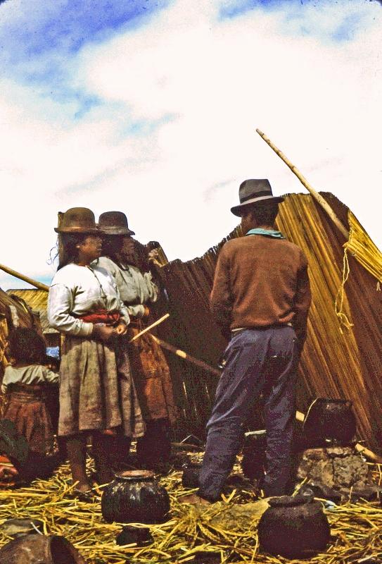 Lago Titicaca Los Uros 6 (543x800).jpg