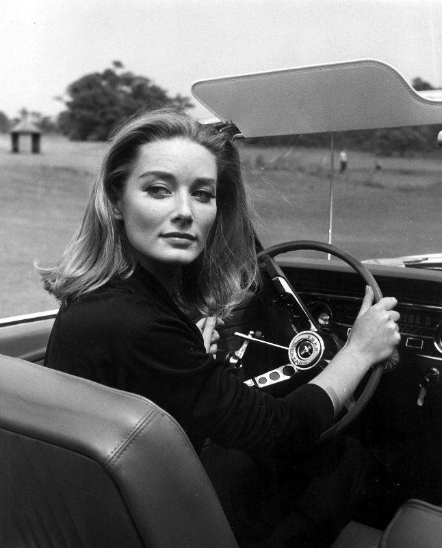 abschiede-tania-mallet.jpg