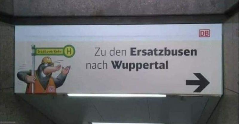 sekmvtyi0xse_Ersatzbusen_in_Wuppertal_-_Copy.jpg