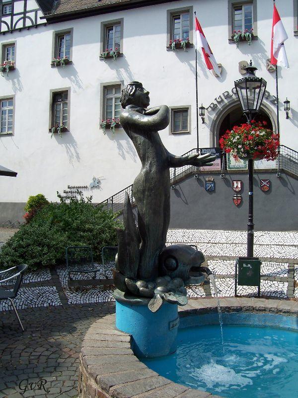 Stünzerbrunnen Linz Rhein 045.jpg