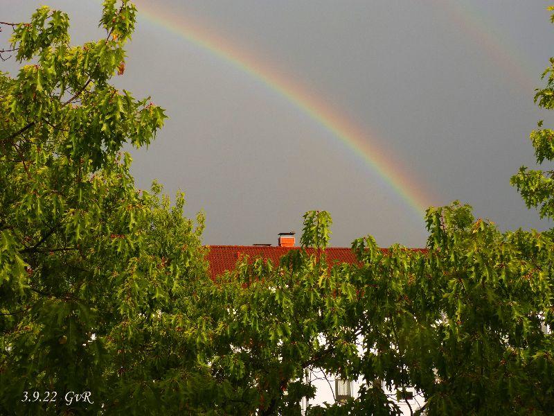 Regenbogen 3.9.22 011 Kopie.jpg