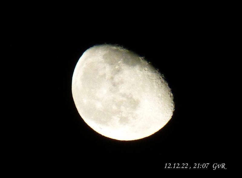 Mond 12.12.22 007 Kopie.jpg