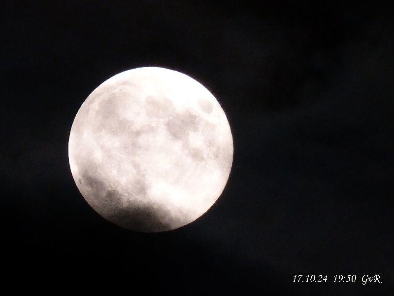 Mond P1340693.jpg