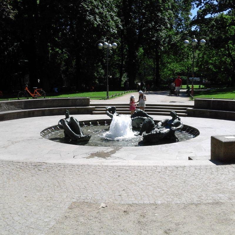 Marshallbrunnen.jpg