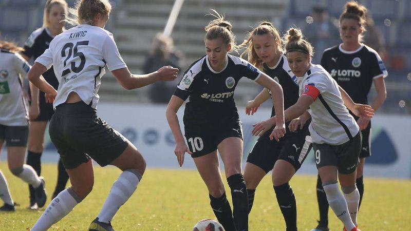 7350506-mit-dem-klassiker-ffc-frankfurt-gegen-turbine-potsdam-hier-laura-freigang-mitte-am-ball-wird-am-freitag-die-neue-saison-der-frauen-bundesliga-2xjOLKDnO2fe.jpg