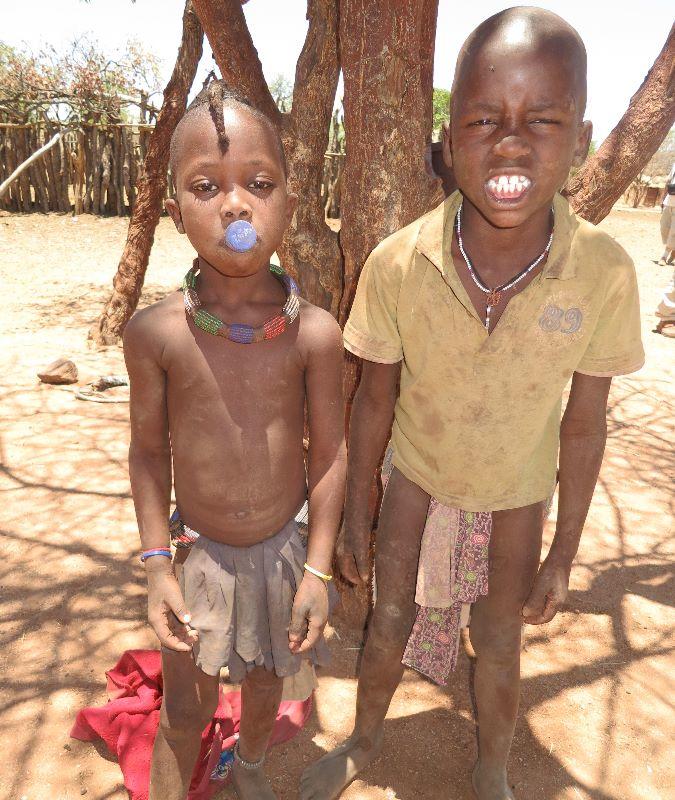 Himba Kinder.JPG