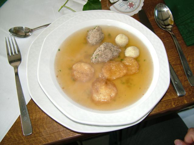 Hochzeitssuppe.jpg